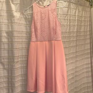 Xtraordinary Juniors Pink dress size small